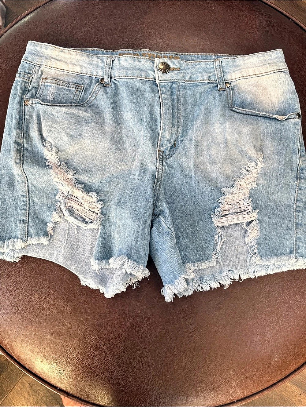 V.I.P. Distressed Fray Hem Denim Shorts. Distressed Denim Jean Shorts Size 13/14